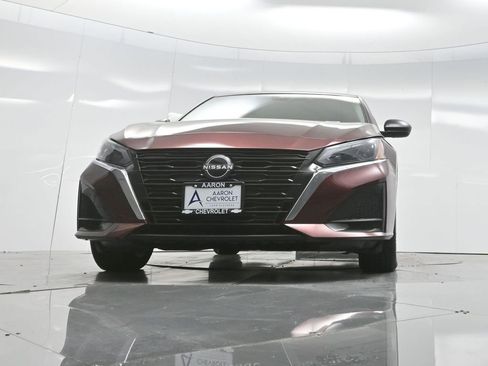 Used 2024 Nissan Altima 2.5 SV image 63