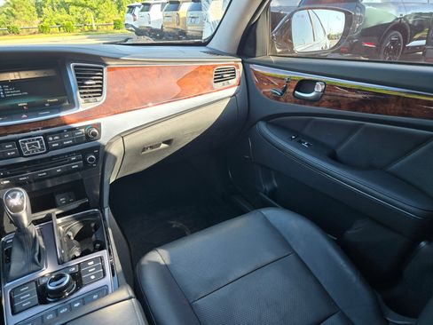 Used 2016 Hyundai Equus Ultimate RWD image 11