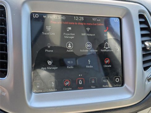 Used 2018 Jeep Compass Latitude w/ Popular Equipment Group AWD/4WD image 27