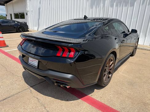 Used 2024 Ford Mustang GT Premium RWD image 7