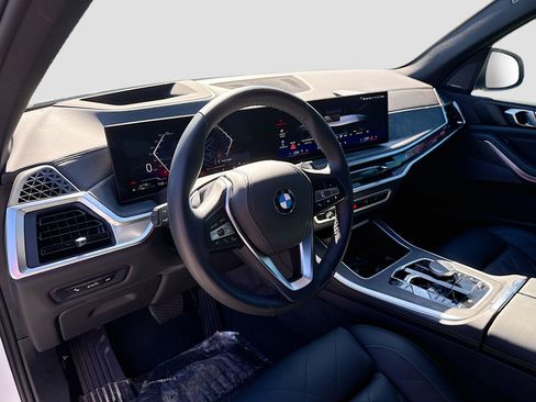 New 2025 BMW X5 xDrive50e w/ Climate Comfort Package image 16