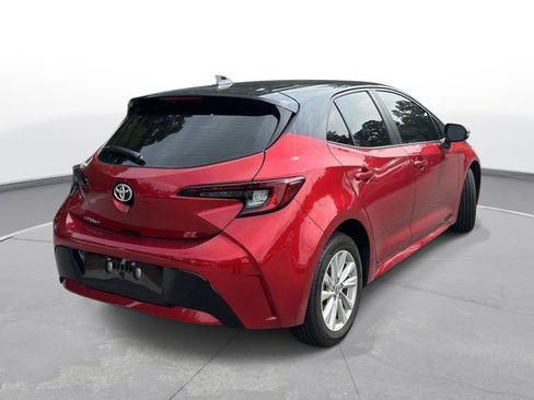Used 2026 Toyota Corolla SE FWD image 6