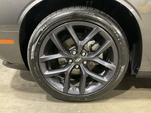 Used 2021 Dodge Challenger SXT w/ Blacktop Package image 10