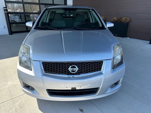Used 2012 Nissan Sentra 2.0 SR w/ Special Edition Pkg image 2