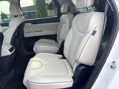 Certified 2024 Hyundai Palisade Calligraphy AWD/4WD image 13