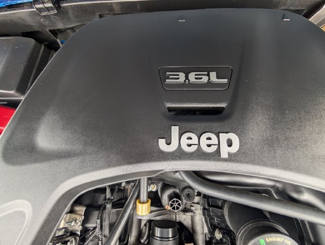 Used 2021 Jeep Gladiator Overland w/ Popular Equipment Package AWD/4WD image 32