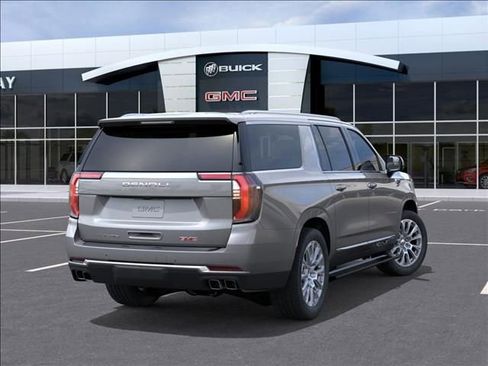 New 2026 GMC Yukon XL Denali image 4