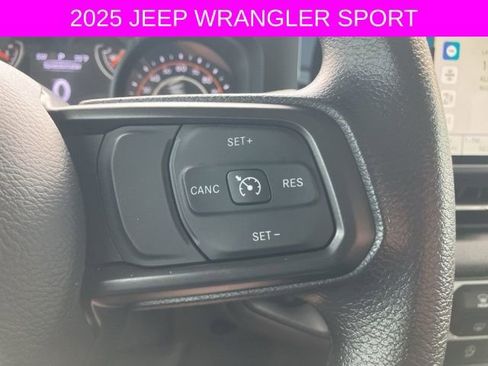 Used 2025 Jeep Wrangler Sport image 31