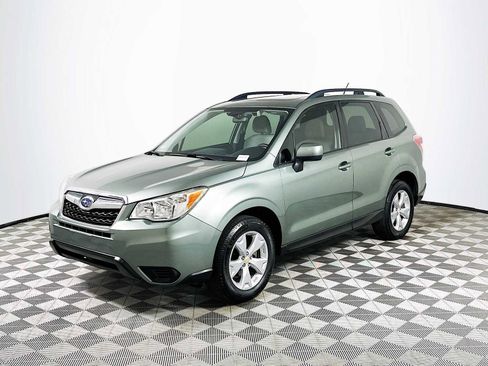 Used 2015 Subaru Forester 2.5i Premium AWD/4WD image 3