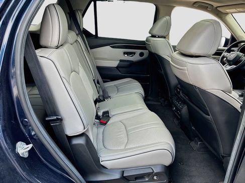 Used 2025 Honda Pilot Elite image 30
