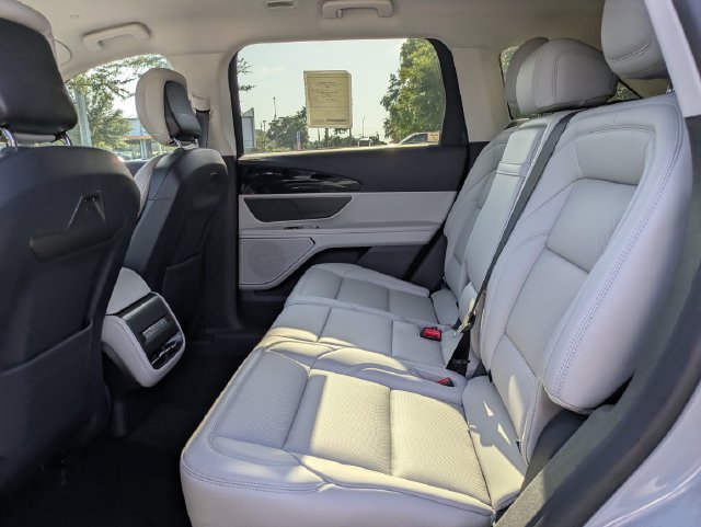 New 2026 Lincoln Nautilus Premier w/ Jet Appearance Package AWD/4WD image 14