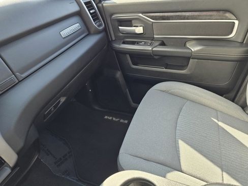 Used 2024 RAM 2500 Big Horn w/ Bed Utility Group image 13