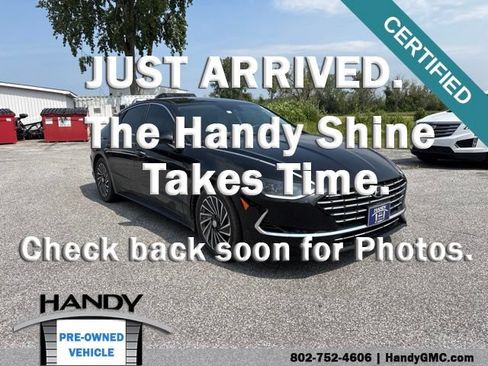 Used 2023 Hyundai Sonata SEL w/ Cargo Package FWD image 1