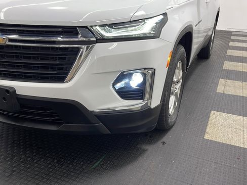 Used 2023 Chevrolet Traverse LS w/ Safety Package FWD image 28