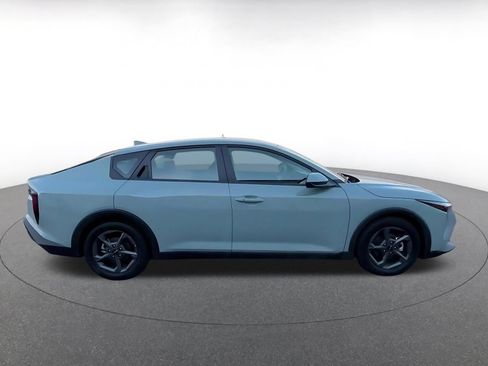 Used 2026 Kia K4 FWD image 16