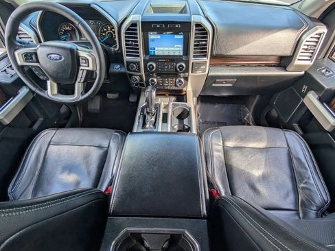 Used 2016 Ford F150 Lariat w/ Equipment Group 502A Luxury image 8