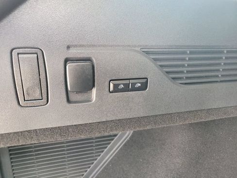 Certified 2024 Lincoln Nautilus Premier AWD/4WD image 23