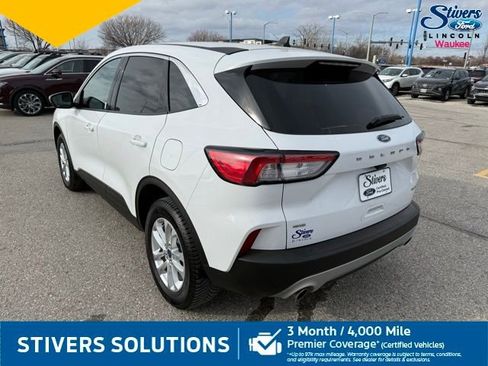 Used 2020 Ford Escape SE image 7