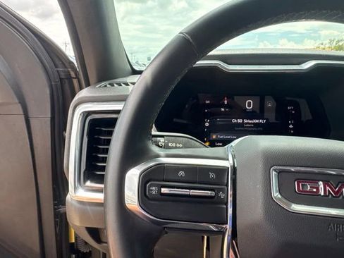 Used 2023 GMC Canyon Elevation w/ Convenience Package RWD image 13