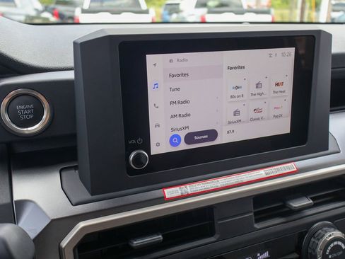 New 2026 Toyota 4Runner SR5 AWD/4WD image 5