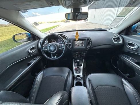 Used 2020 Jeep Compass Latitude image 29