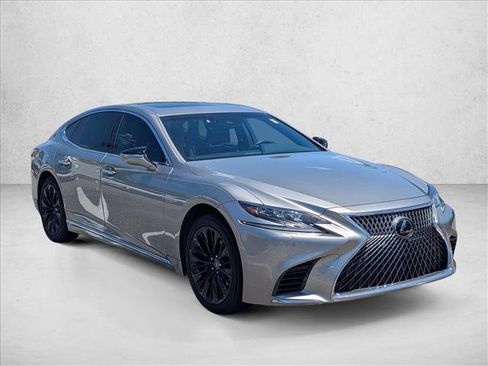 Used 2020 Lexus LS 500 AWD w/ Interior Upgrade Package image 3