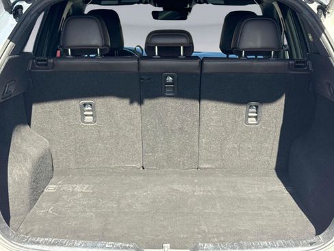 Used 2019 MAZDA CX-5 Signature image 11