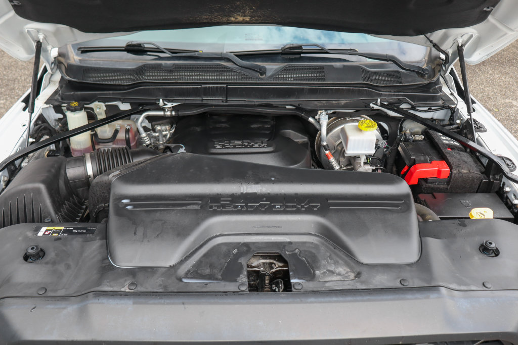 Used 2022 RAM 2500 Tradesman RWD image 12