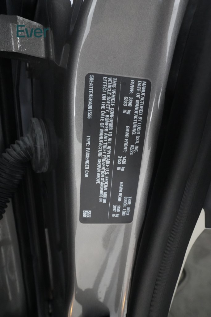 Used 2024 Lucid Air Touring AWD/4WD image 29