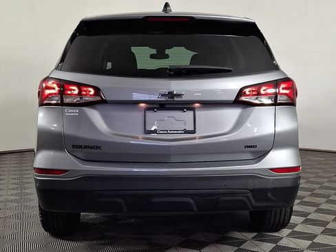 Used 2024 Chevrolet Equinox LS w/ LS Convenience Package AWD/4WD image 8