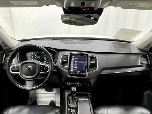 Used 2020 Volvo XC90 T6 Momentum AWD/4WD image 20