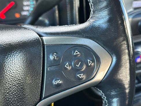 Used 2018 Chevrolet Silverado 1500 High Country AWD/4WD image 36