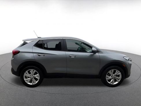 Used 2025 Buick Encore GX Preferred FWD image 16