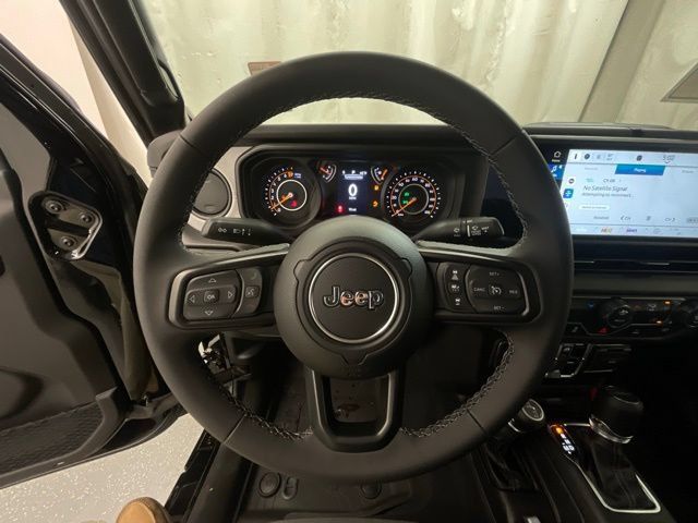 New 2026 Jeep Gladiator Sport AWD/4WD image 11