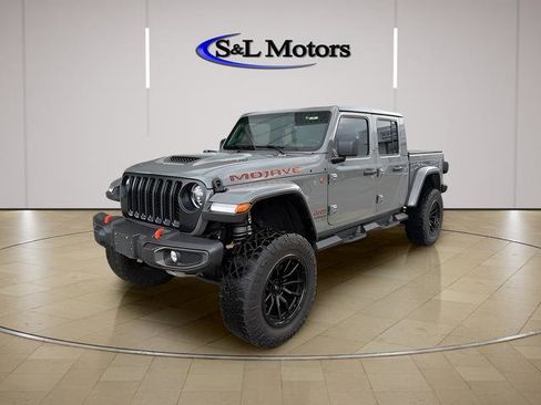 Certified 2021 Jeep Gladiator Mojave AWD/4WD image 3