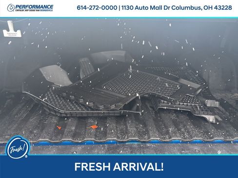 Used 2024 GMC Sierra 1500 AT4 w/ Technology Package image 14