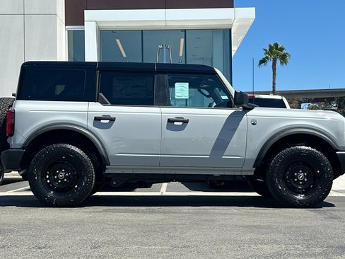 New 2026 Ford Bronco Big Bend AWD/4WD image 2