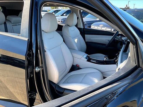 Used 2025 Hyundai Tucson SEL FWD image 18