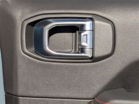 New 2026 Jeep Gladiator Rubicon w/ Safety Group image 30