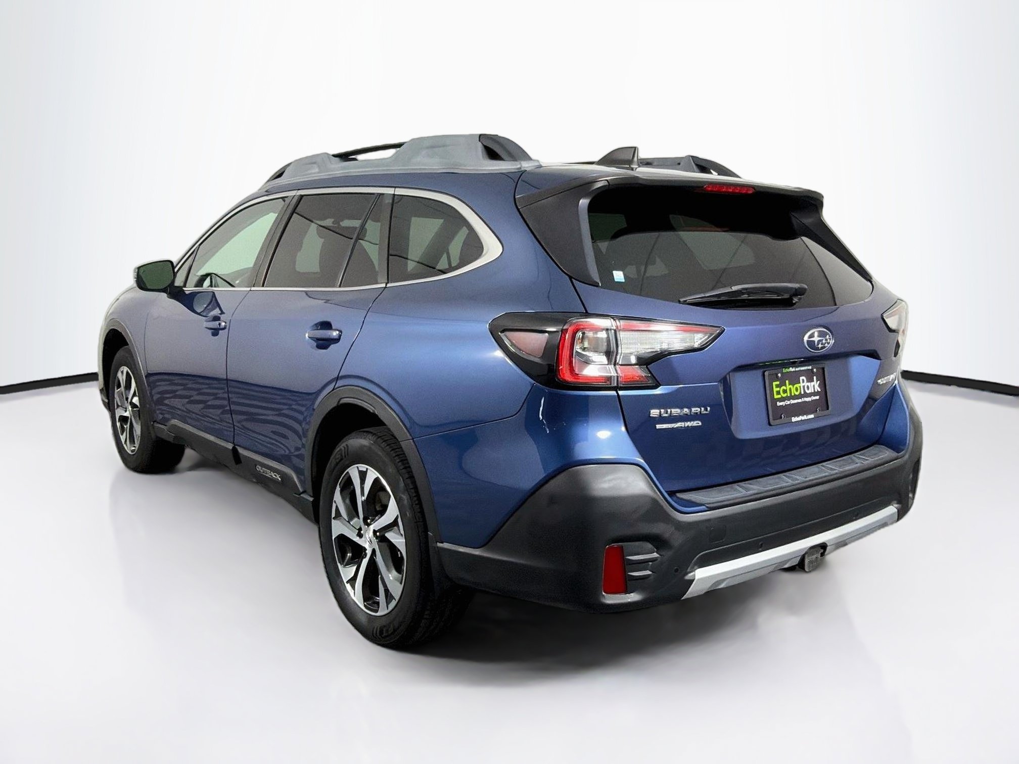 Used 2020 Subaru Outback Limited AWD/4WD image 5