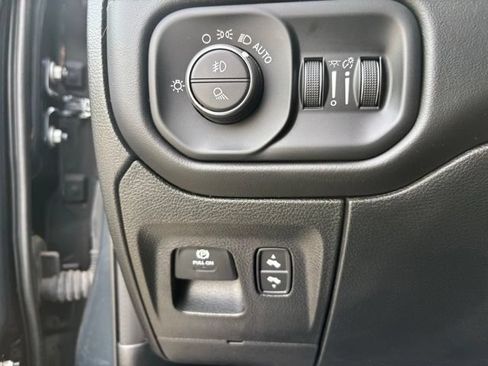 Used 2025 RAM 1500 RHO w/ RHO Level 1 Equipment Group AWD/4WD image 28
