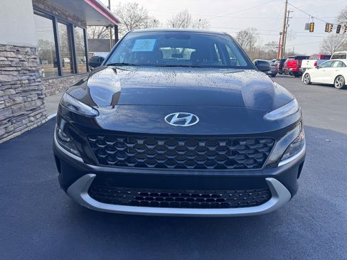 Used 2023 Hyundai Kona SE image 7
