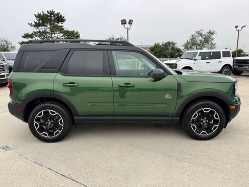 Used 2025 Ford Bronco Sport Outer Banks w/ Outer Banks Tech Package+ AWD/4WD image 7
