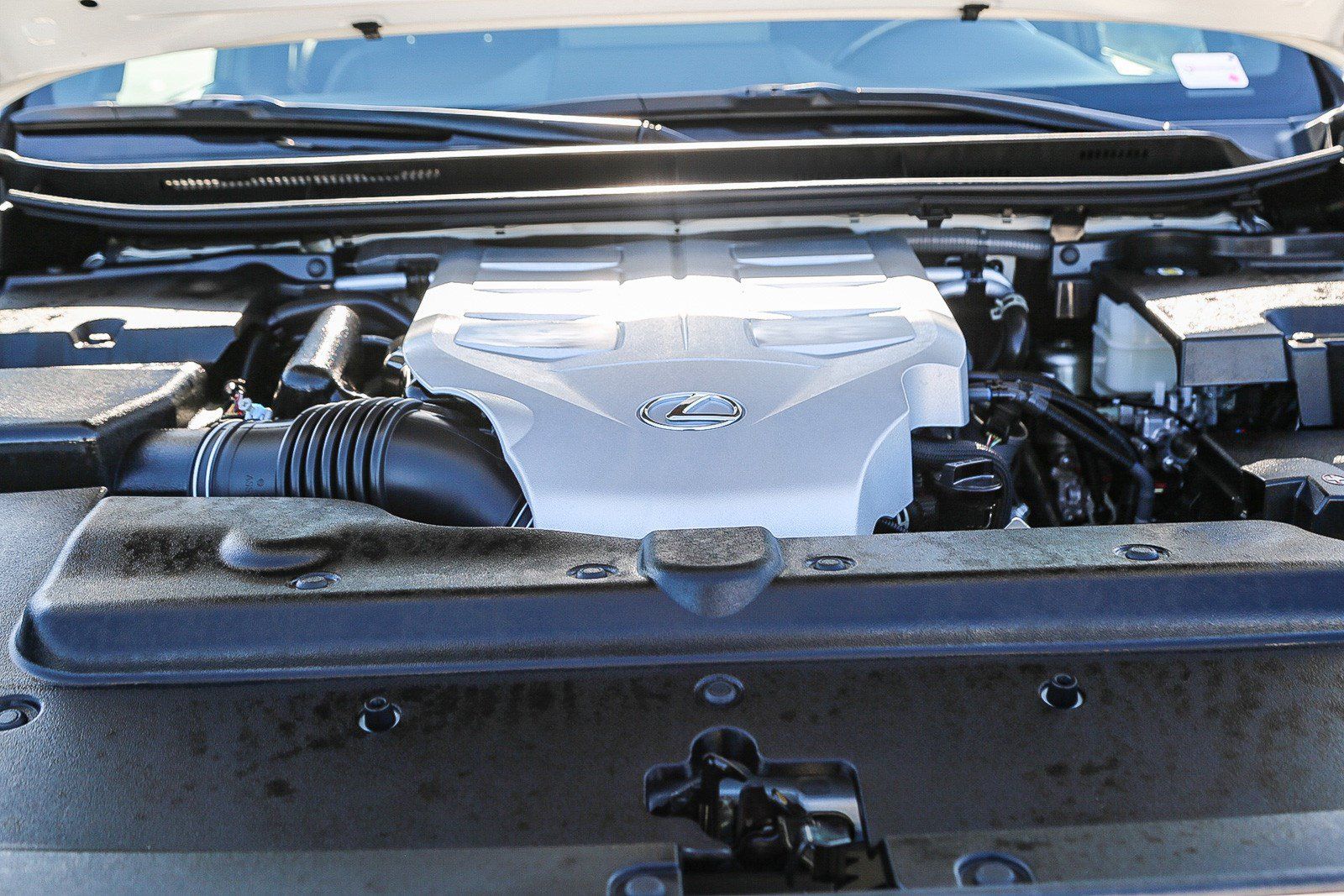 Used 2023 Lexus GX 460 Luxury w/ Sport Design Package AWD/4WD image 14