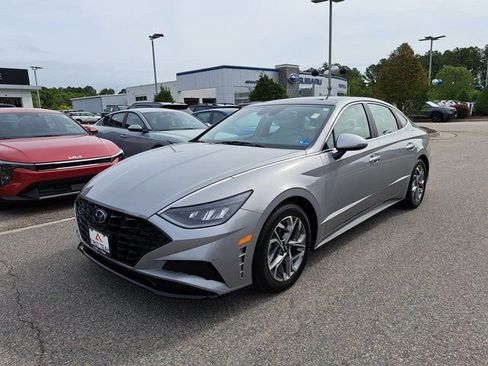 Used 2023 Hyundai Sonata SEL w/ Convenience Package FWD image 1