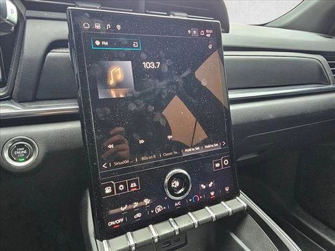 Used 2025 GMC Terrain Elevation w/ Technology Package II image 24