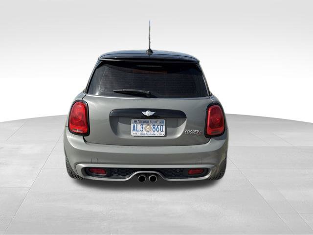 Used 2018 MINI Cooper S FWD image 4