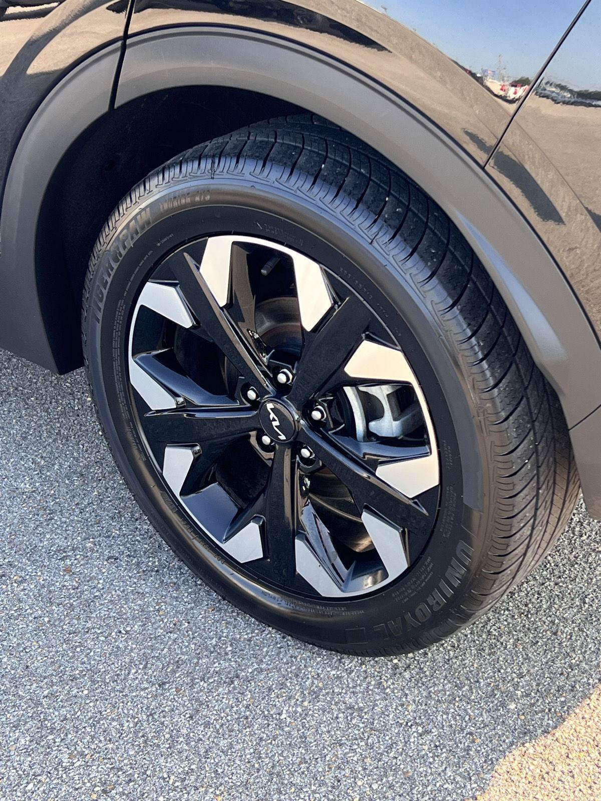 Used 2023 Kia Sportage X-Line w/ X-Line Premium Package AWD/4WD image 44