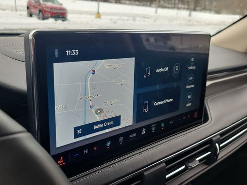 Used 2024 Lincoln Corsair Reserve w/ Equipment Group 201A image 15