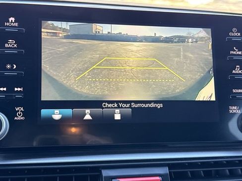 Used 2021 Honda Accord Sport image 28